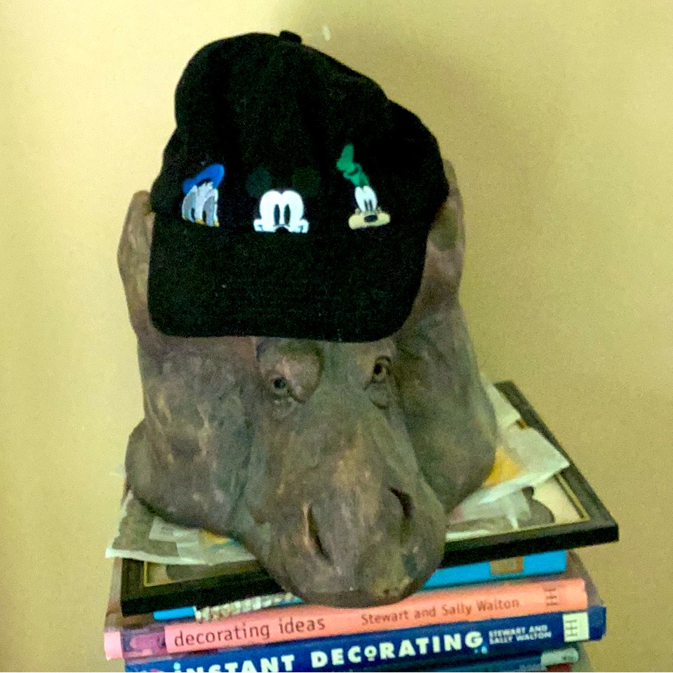 Baseball Cap Mickey  Friends Disney Collectible Nwt Perfect Gift